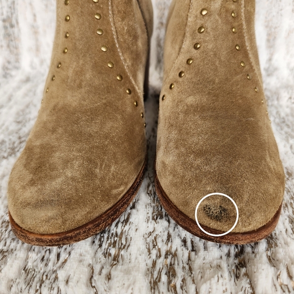 Frye "Nora" Studded Ankle Boots Short Tan Suede Block Heeled | Women's Size 8B - Picture 6 of 14